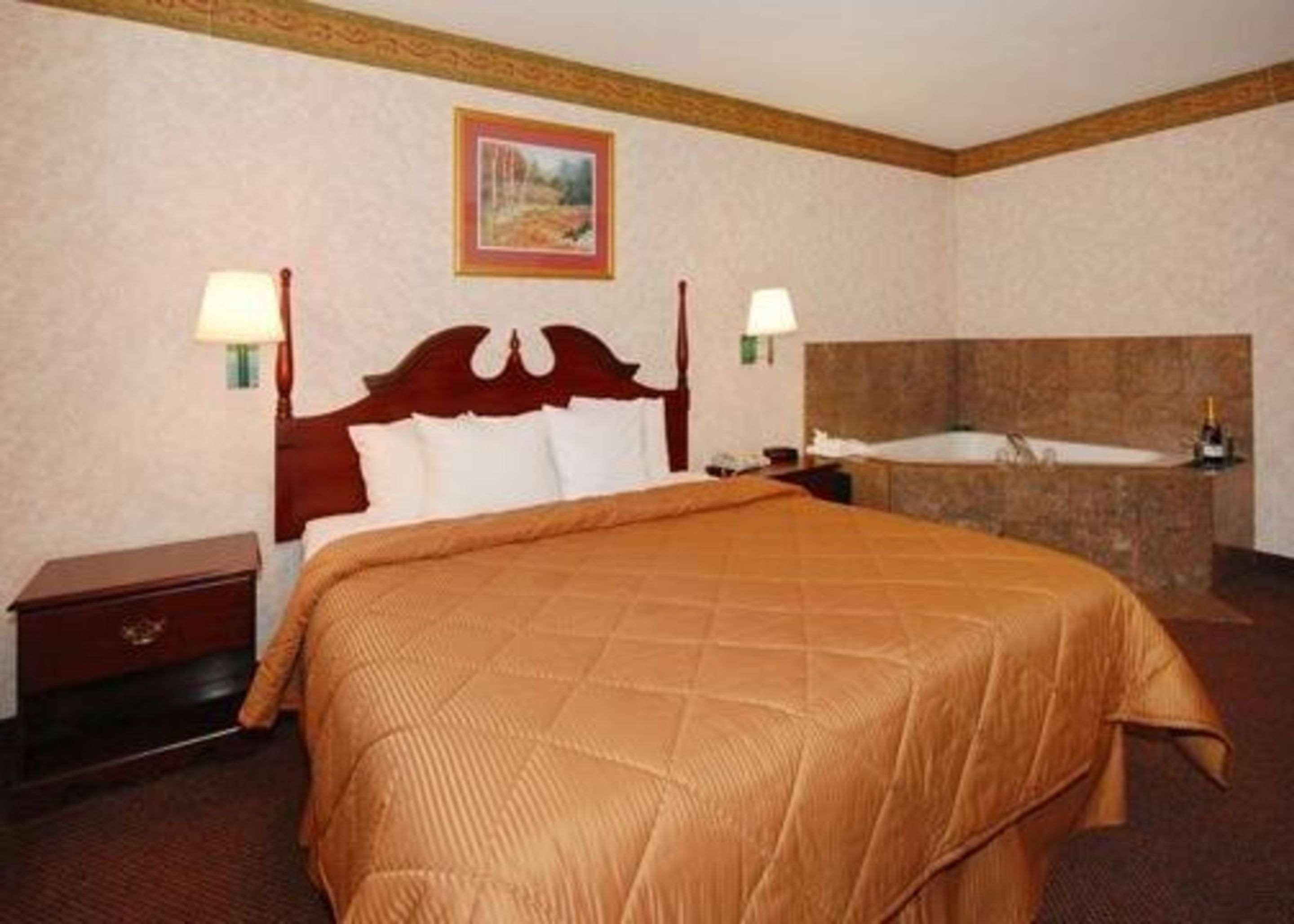 Quality Inn & Suites Tarboro - Kingsboro Kültér fotó